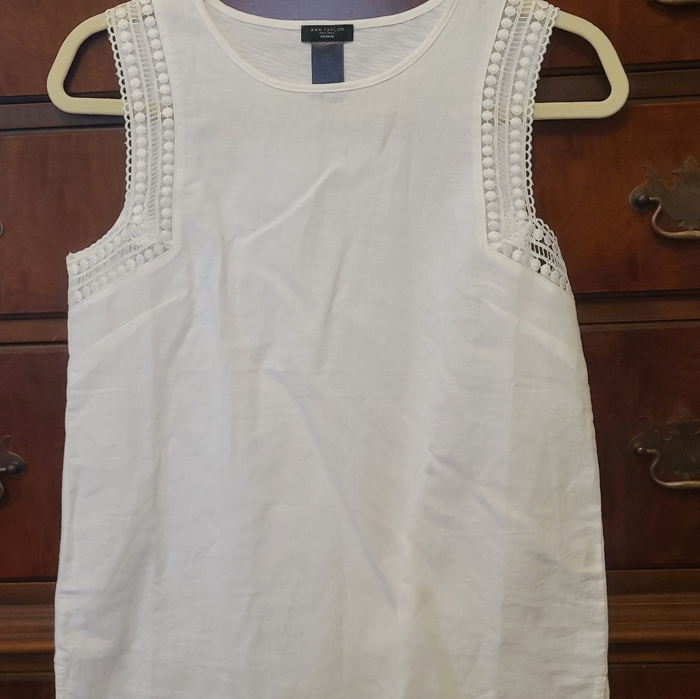 Anne Taylor t shirt Linen